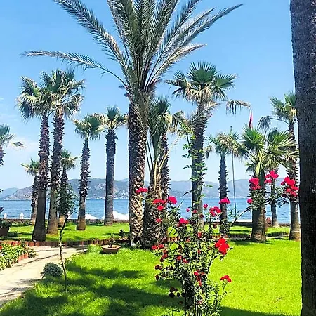 Maris Hotel