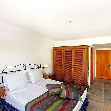 Maris Hotel